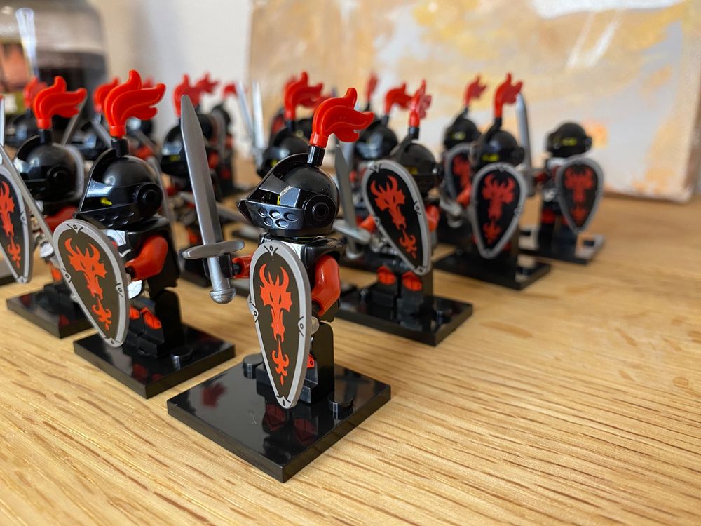 20 schwarze Ritter Truppen - Figuren - Bausteine - für Lego (Neu und ...