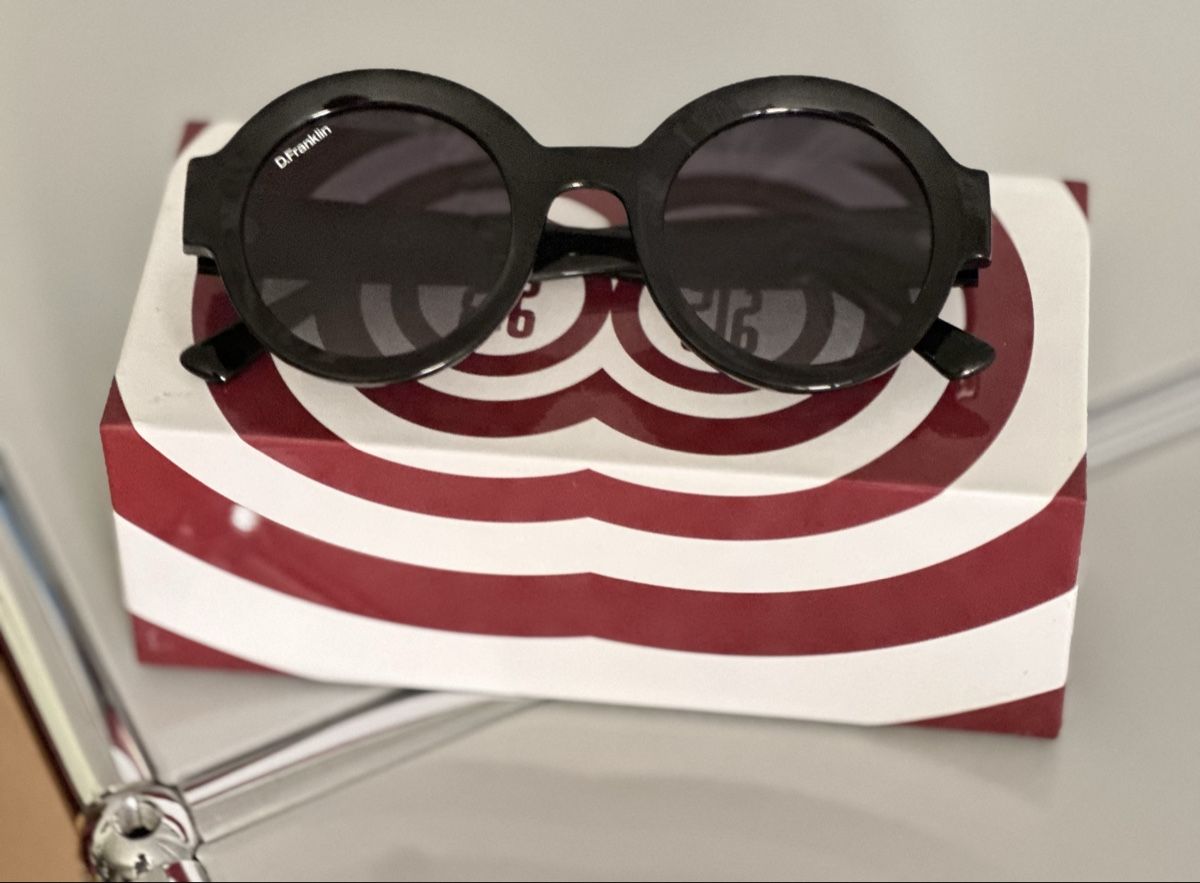Lunettes & Verres: 2 Sonnenbrillen  ä. Ray Ban FRANKLIN – Neuf avec emballage d'origine à Meggen par Fenchel92 2