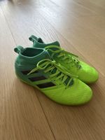 Adidas Hallenfussball Schuhe Grösse 35 (Kinder)