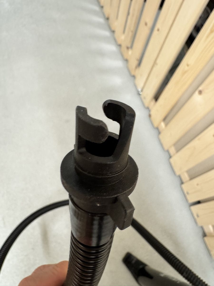 Pumpen & Teile: SP70 SUP-Handpumpe mit Manometer, schwarz – Neu (gemäss Beschreibung) aus Gossau ZH von che_q7f9 5