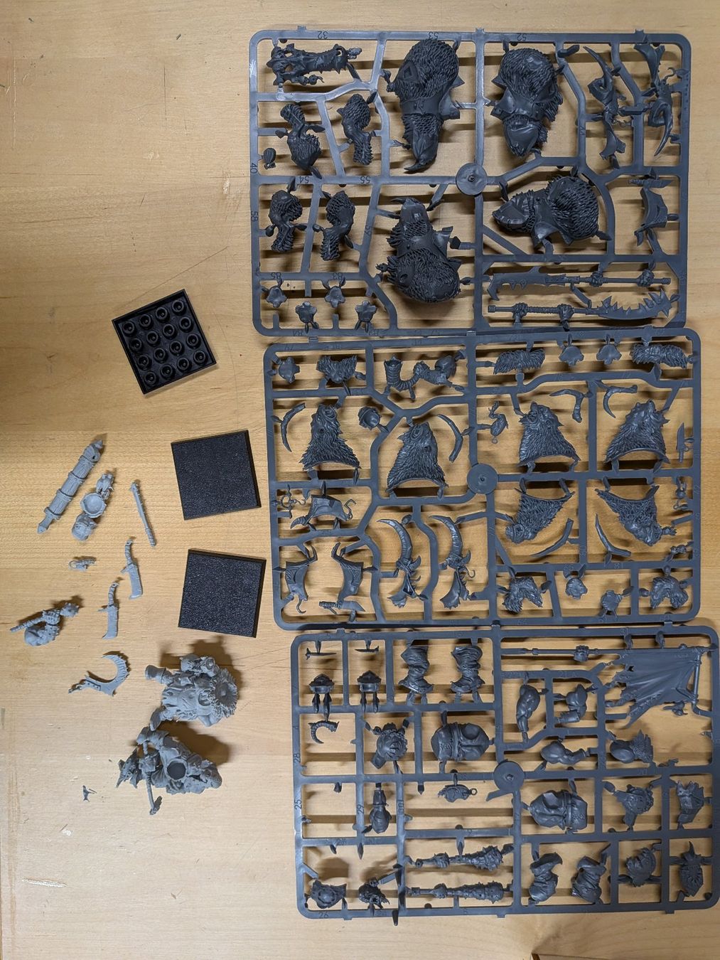 Kit di modellismo & Modellini statici: Warhammer - Komplette Oger Armee – Usato da Ostermundigen venduto da Smaik91 3