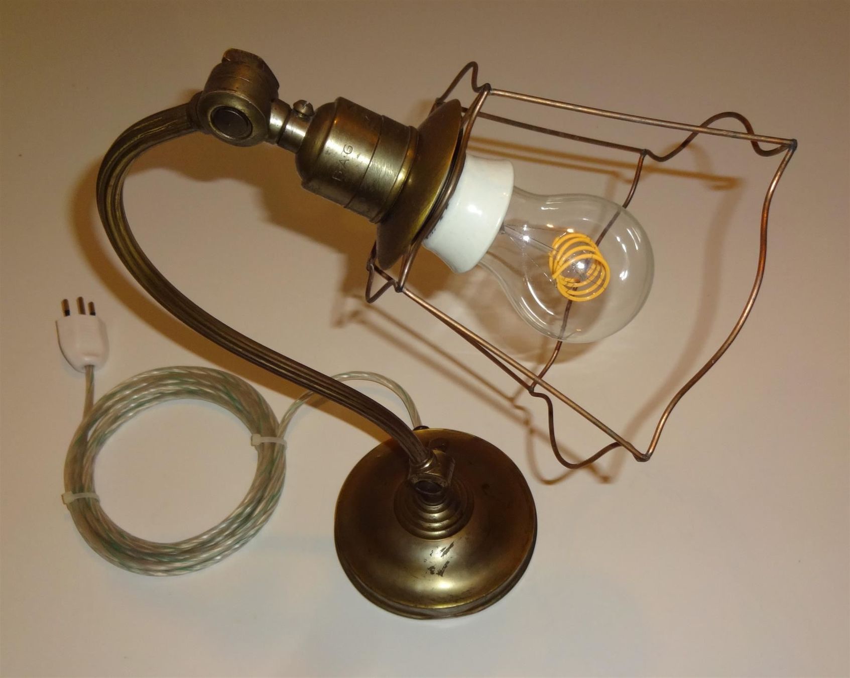 Lampen: antike Designer Tischlampe vintage – Gebraucht aus St. Gallen von WWL 3