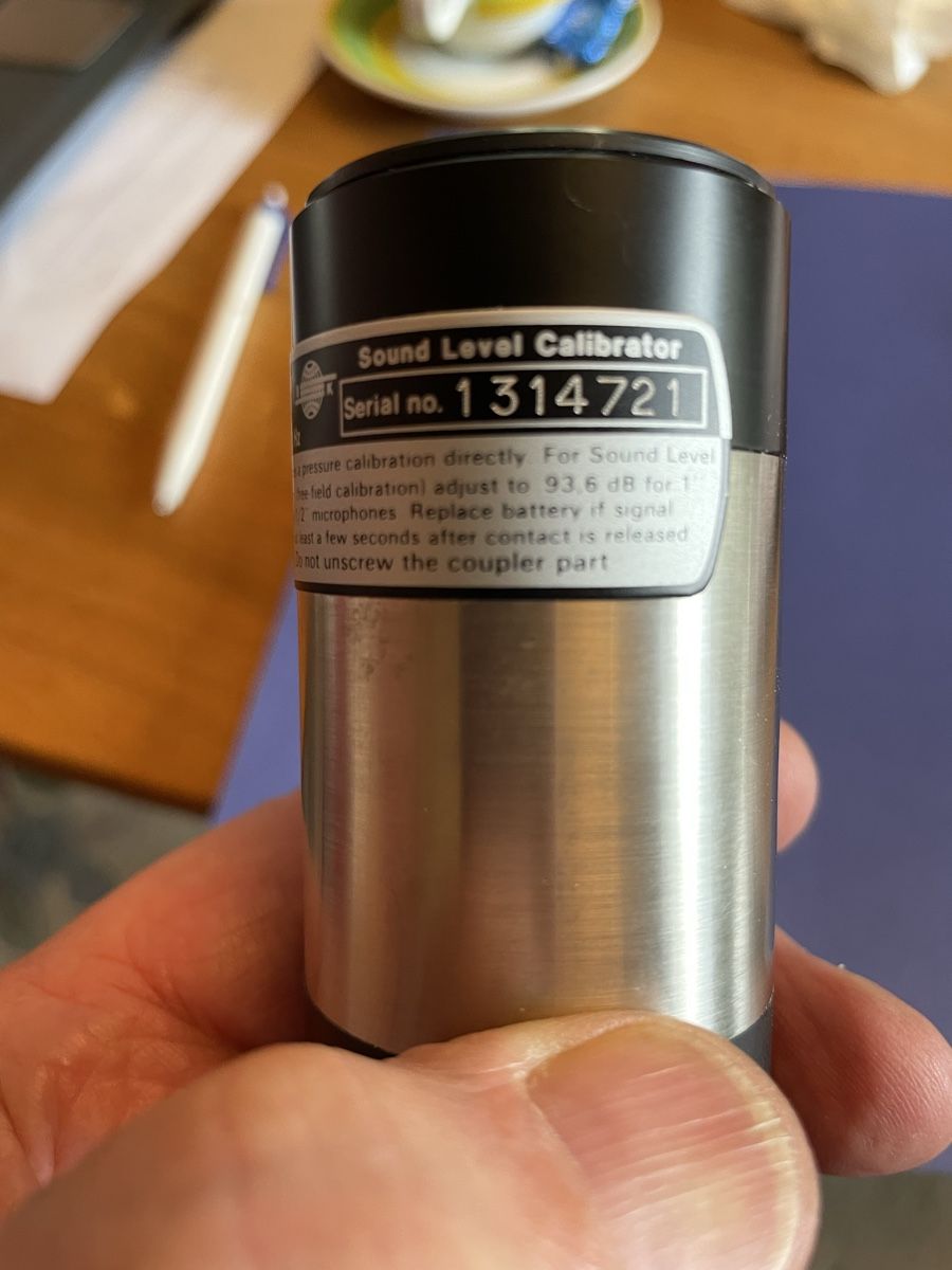 Misurare: Brüel & Kjaer Kalibrator 4230 – Usato da Réchy venduto da Olaf505 1