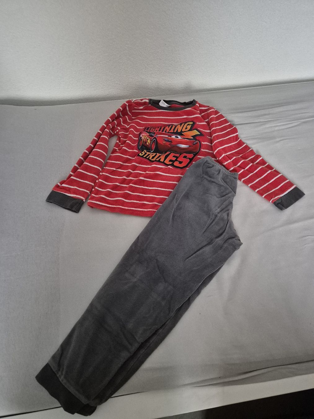 Pyjamas & Ähnliches: Pyjama – Gebraucht aus Hörhausen von Nuage81