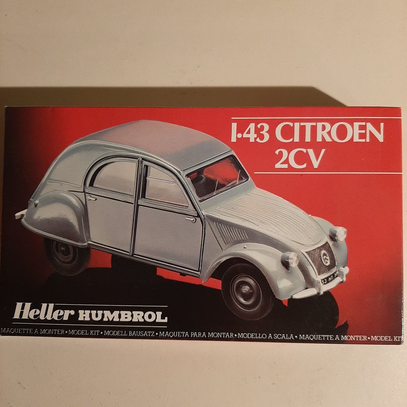 Heller Kit di modellismo & Modellini statici: 404 ... Citroén 2 C V ... Heller 80175 ... 1:43 – Nuovo (secondo la descrizione) da Bonstetten venduto da Benibanny59