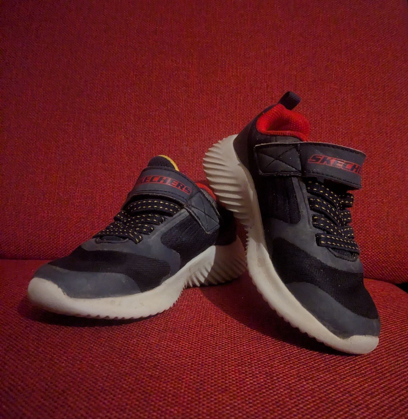 Skechers Scarpe per ragazzi: Kinder schuhe - Sneakers, Gr. 28 – Usato da Winterthur venduto da PMeyja03