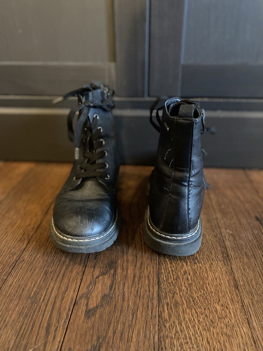 Esprit Scarpe per ragazze: Winter Stiefel Esprit schwarz, Grösse 35 – Usato da Unterengstringen venduto da Homeseller 1
