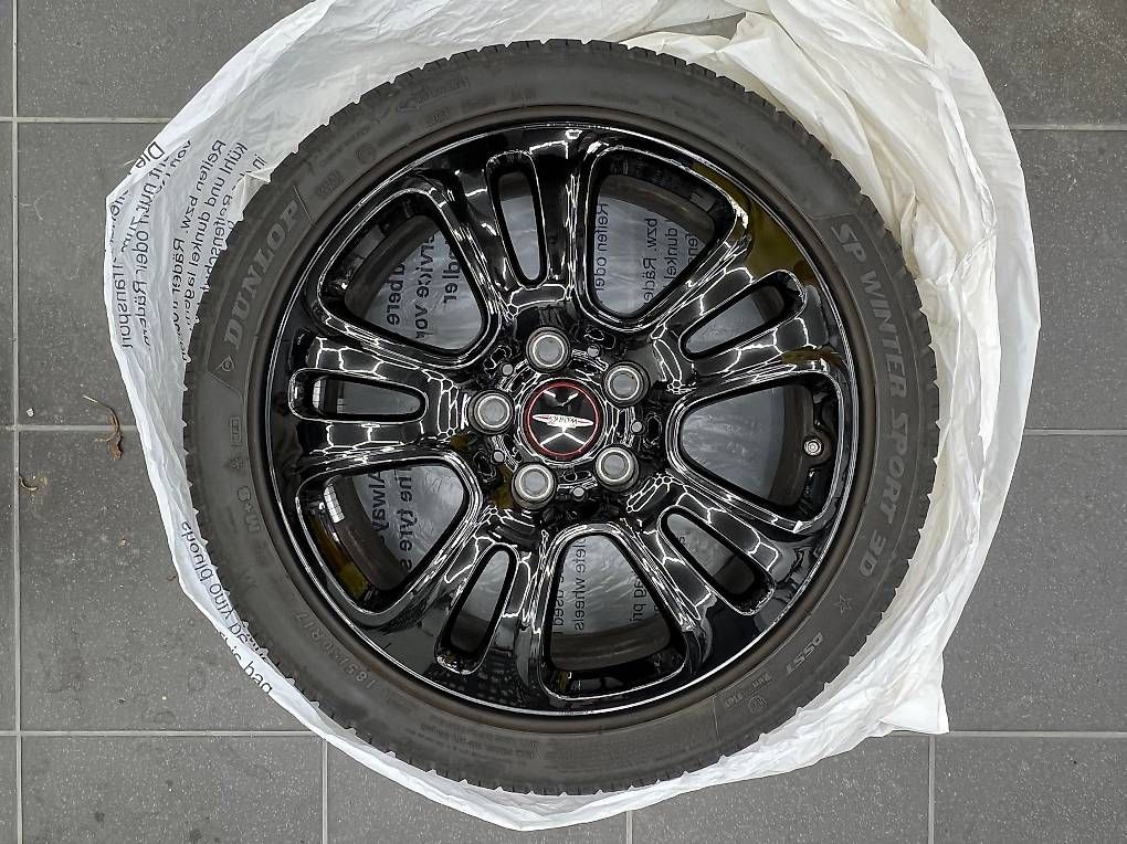 Mini Pneus & Kompletträder: Jantes Alu Mini JCW 17' Double Spoke 510 Jet Black – Gebraucht aus Argnou (Ayent) von crf460 3
