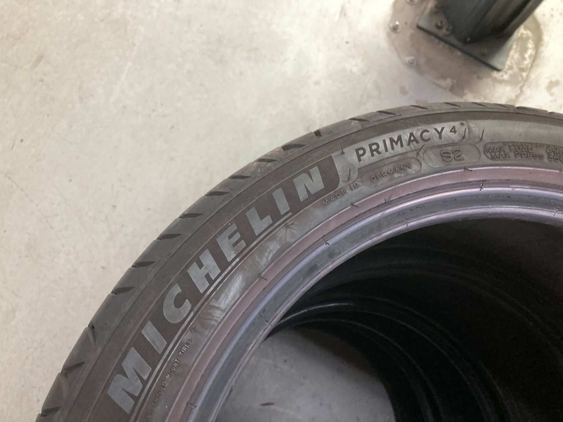 Michelin Pneus & Kompletträder: 225/45R17 Sommerpneu Michelin – Gebraucht aus Cham von WB2223 4