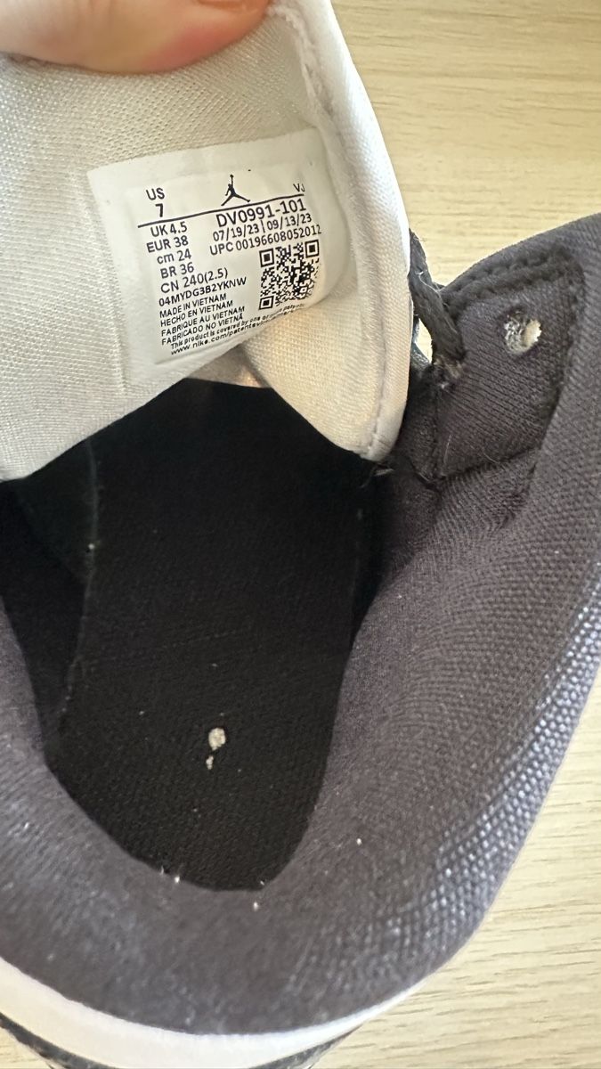 Jordan Scarpe da uomo: Nike Air Jordan Gr 38 – Usato da Männedorf venduto da HollyCat 3