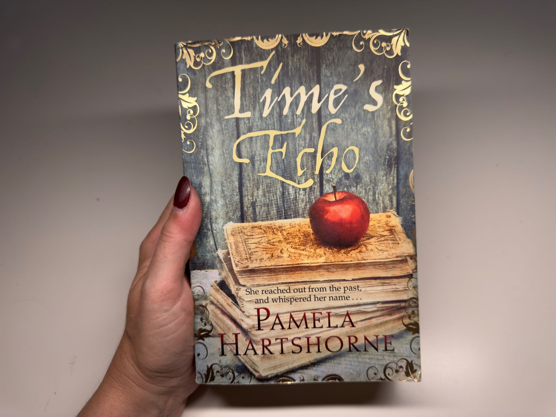 Libri: NOVEL: Pamela Hardshorne, Time's echo – Usato da Grosswangen venduto da English_books