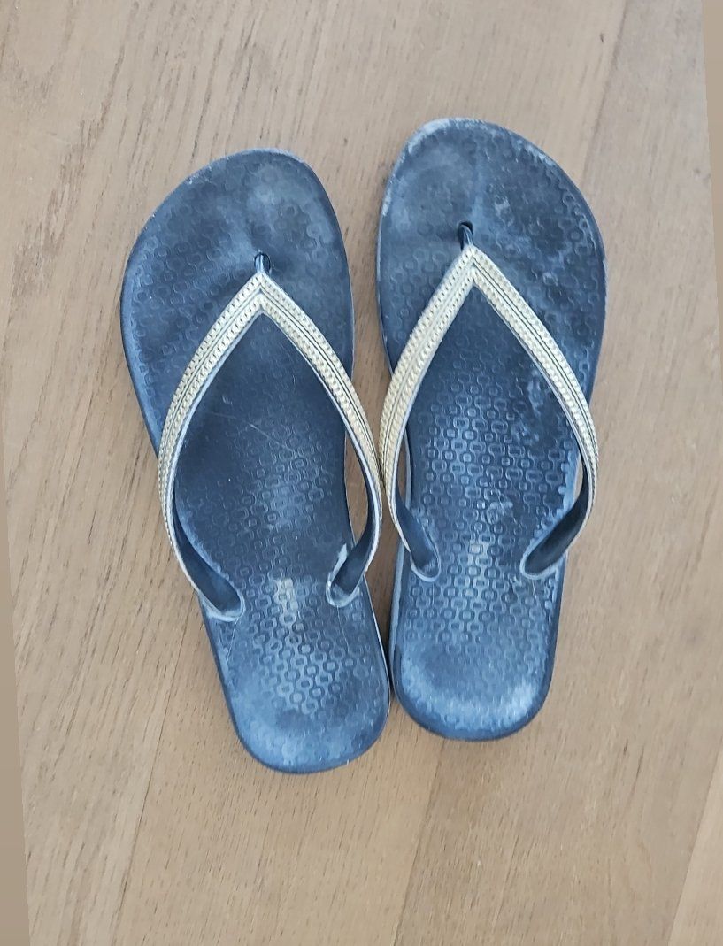 Scarpe da donna: Flip Flops Grösse 39 – Usato da Suhr venduto da jes_rtc9 1