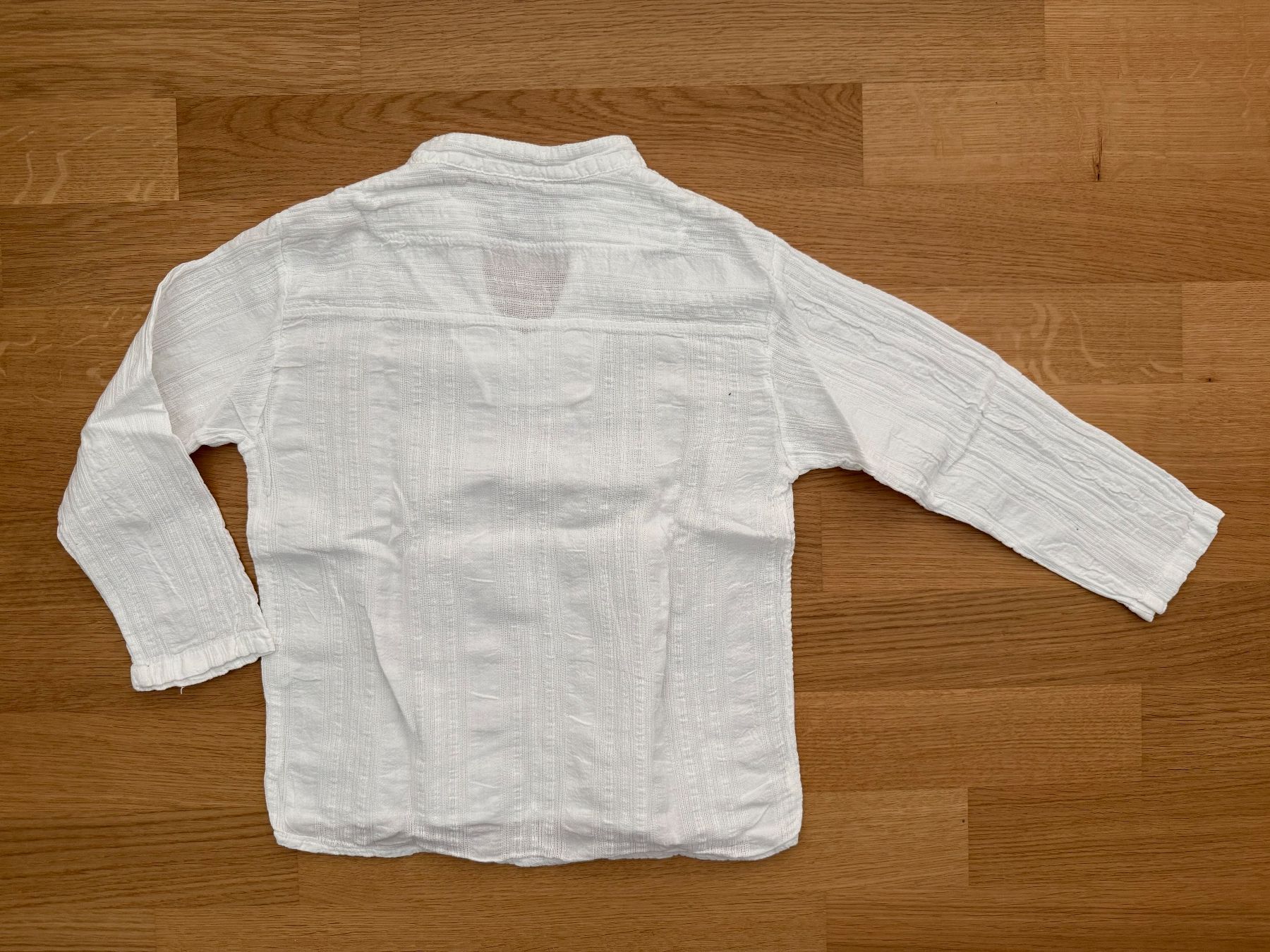 Camicie, T-shirt & Polo: Weisses Langarmhemd, Gr ca122 – Usato da Hünibach venduto da rotestandem01