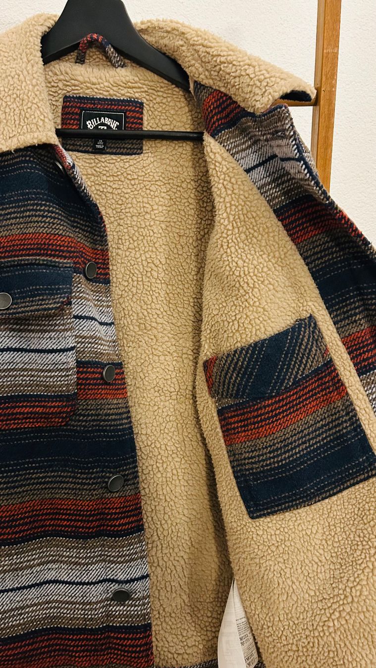 Billabong Giacche: Billabong Übergangsjacke mit Teddyfutter - Gr. M – Usato da Zürich venduto da am3s_se11s 2