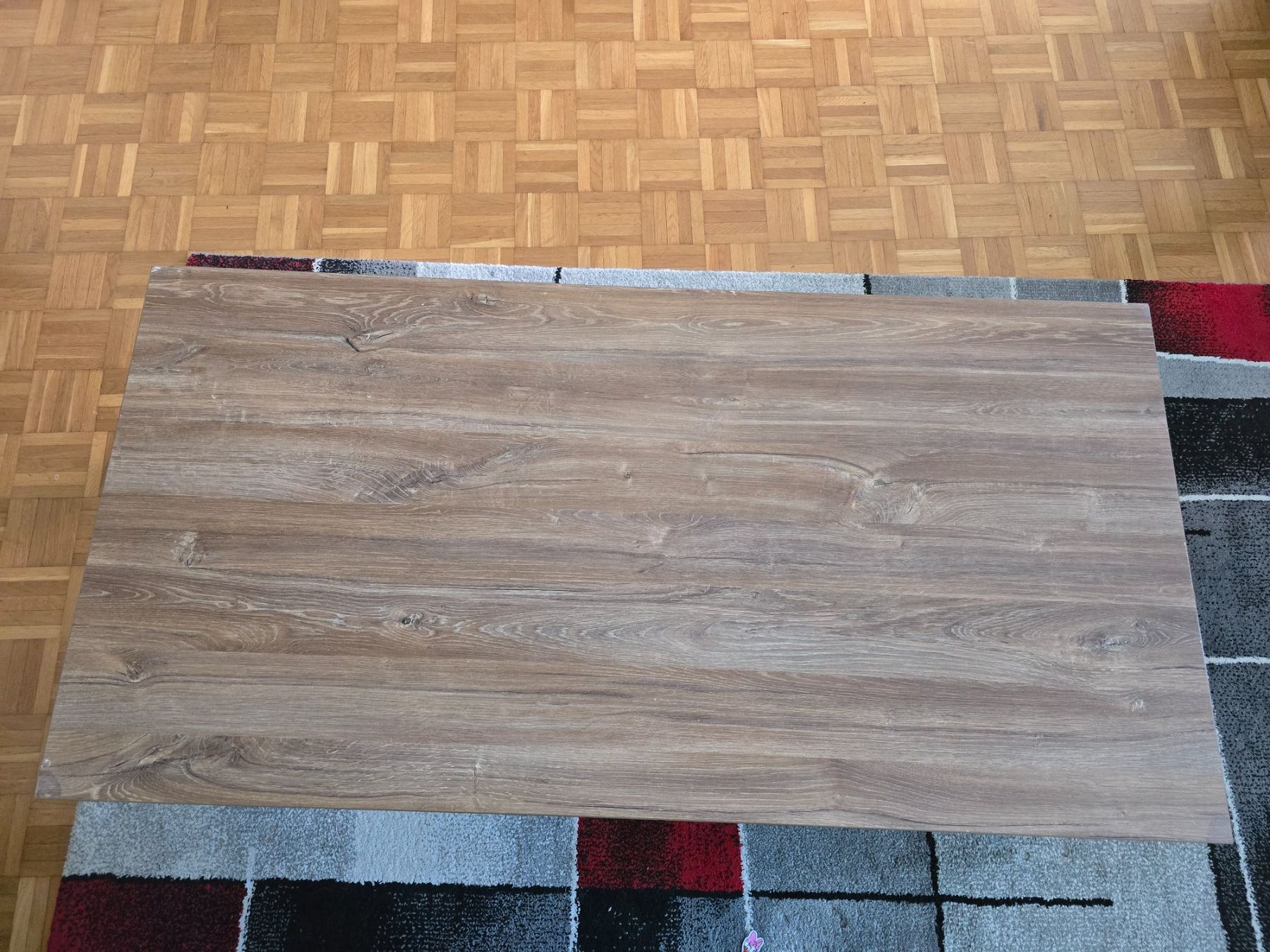 Tische: Grosser Couchtisch, Holzoptik – Gebraucht aus Schwyz von sim_8whg 1