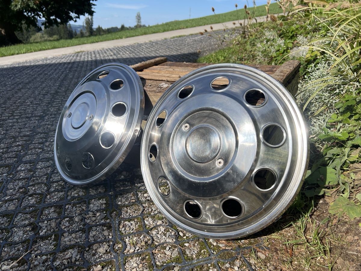 Ford Tutti i ricambio: Radabdeckung Ford Transit 16“ – Usato da Hundwil venduto da panzermech
