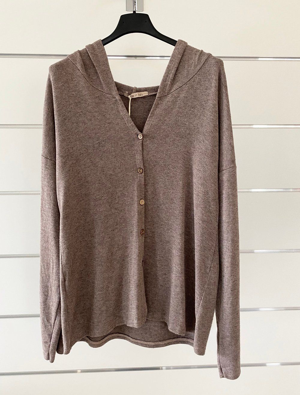 Maglioni & Felpe: Feinstrick Pullover / Jacke - Grösse ca. 36/38 – Nuovo (secondo la descrizione) da Eschenbach SG venduto da Peachick