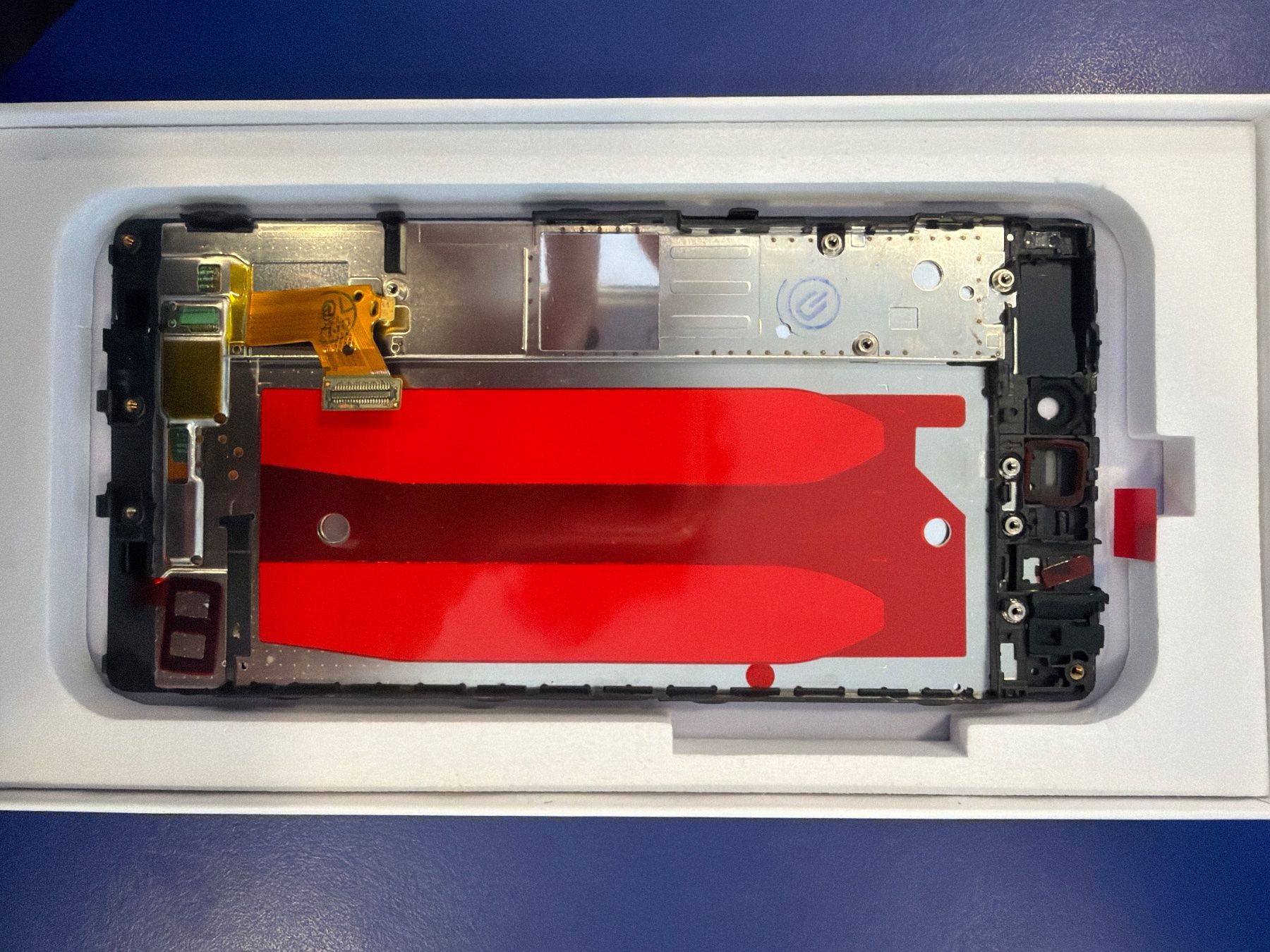 Monitor: Huawei P8 Display Ersatzteil Black – Usato da Aarau venduto da RAMESTORE 1