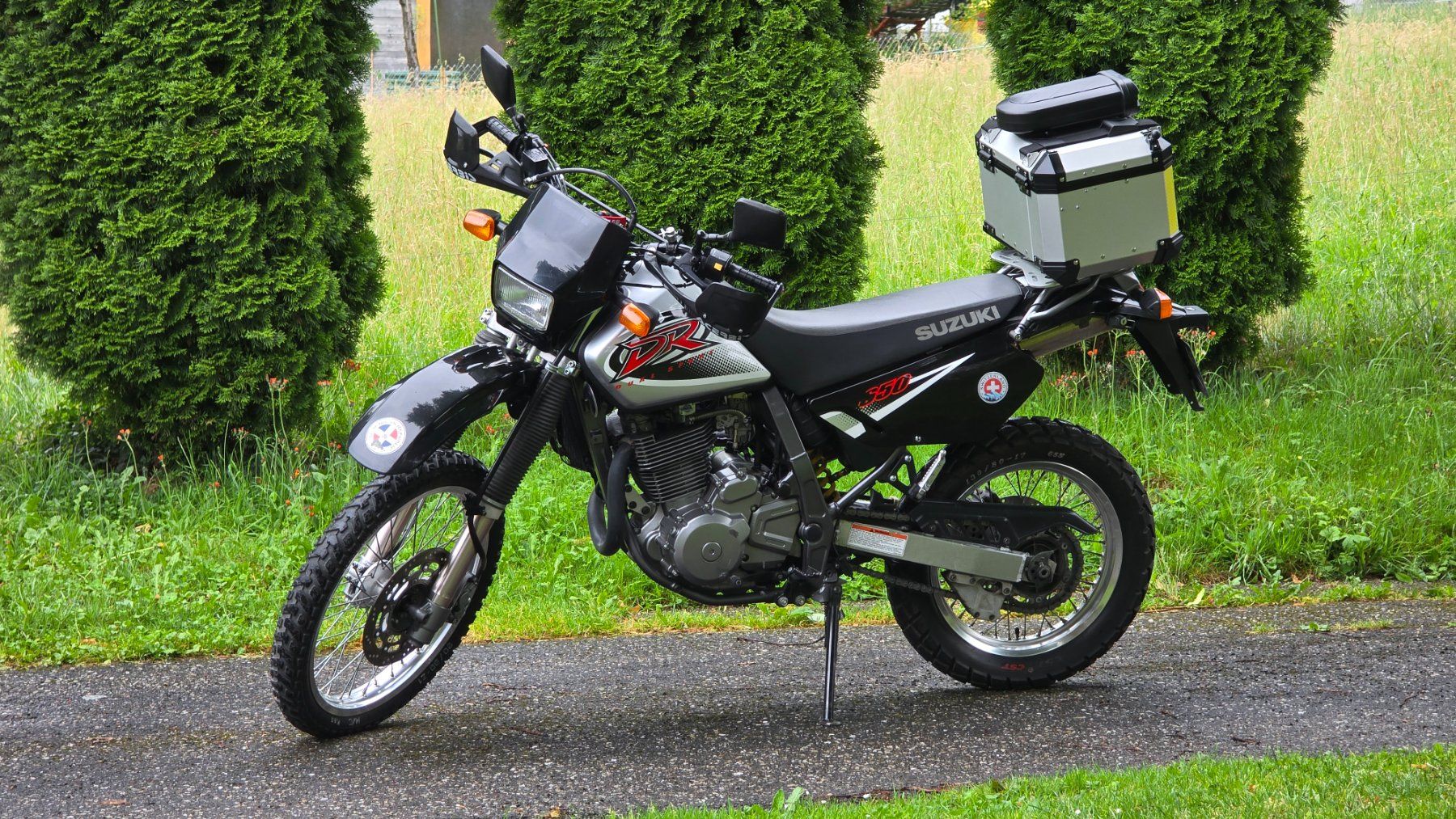 Suzuki Enduro: Suzuki DR 650 Ab MFK + Service – Usato da Sempach Station venduto da marioduss10