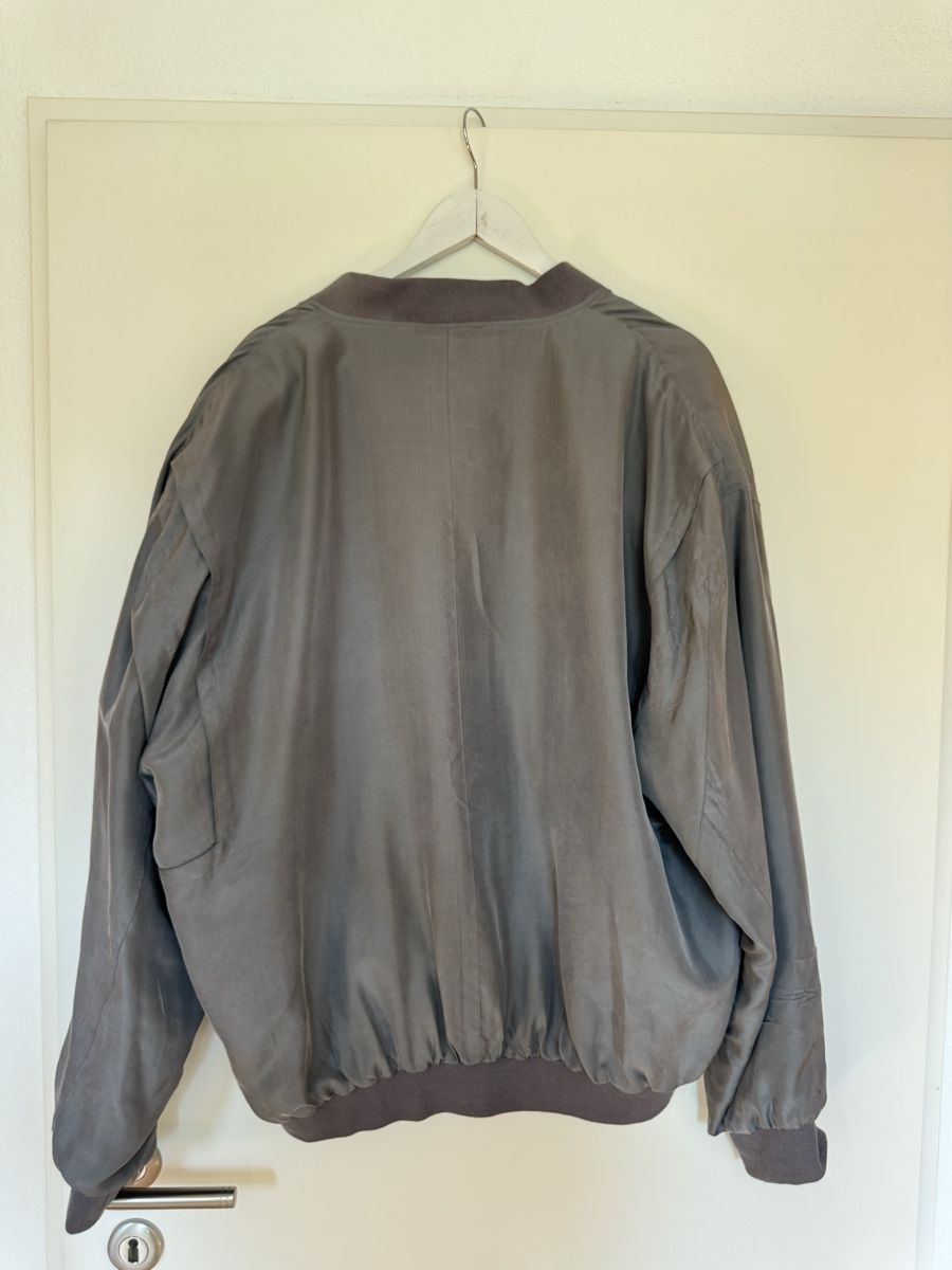 Giacche: Happy Life Bomber Jacket grey silk oversized vintage – Usato da Turbenthal venduto da elizameise 1