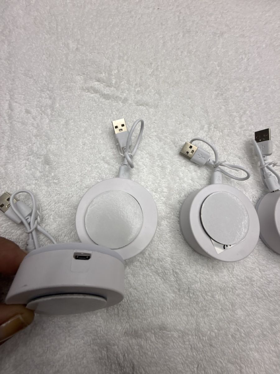 Lampade: 4 Lampes de placard LED  USB - Super! – Nuovo (secondo la descrizione) da Chenens venduto da anasantos90 3