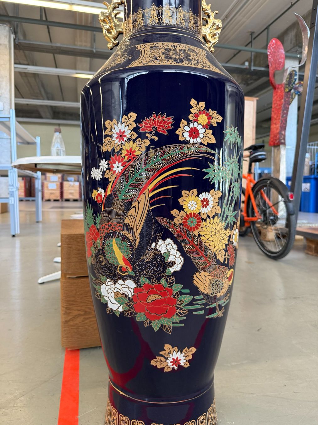 Vasen & Gefässe: Grosse dekorative Bodenvase in asiatischem Stil – Gebraucht aus Seon von natalia_mammut 1