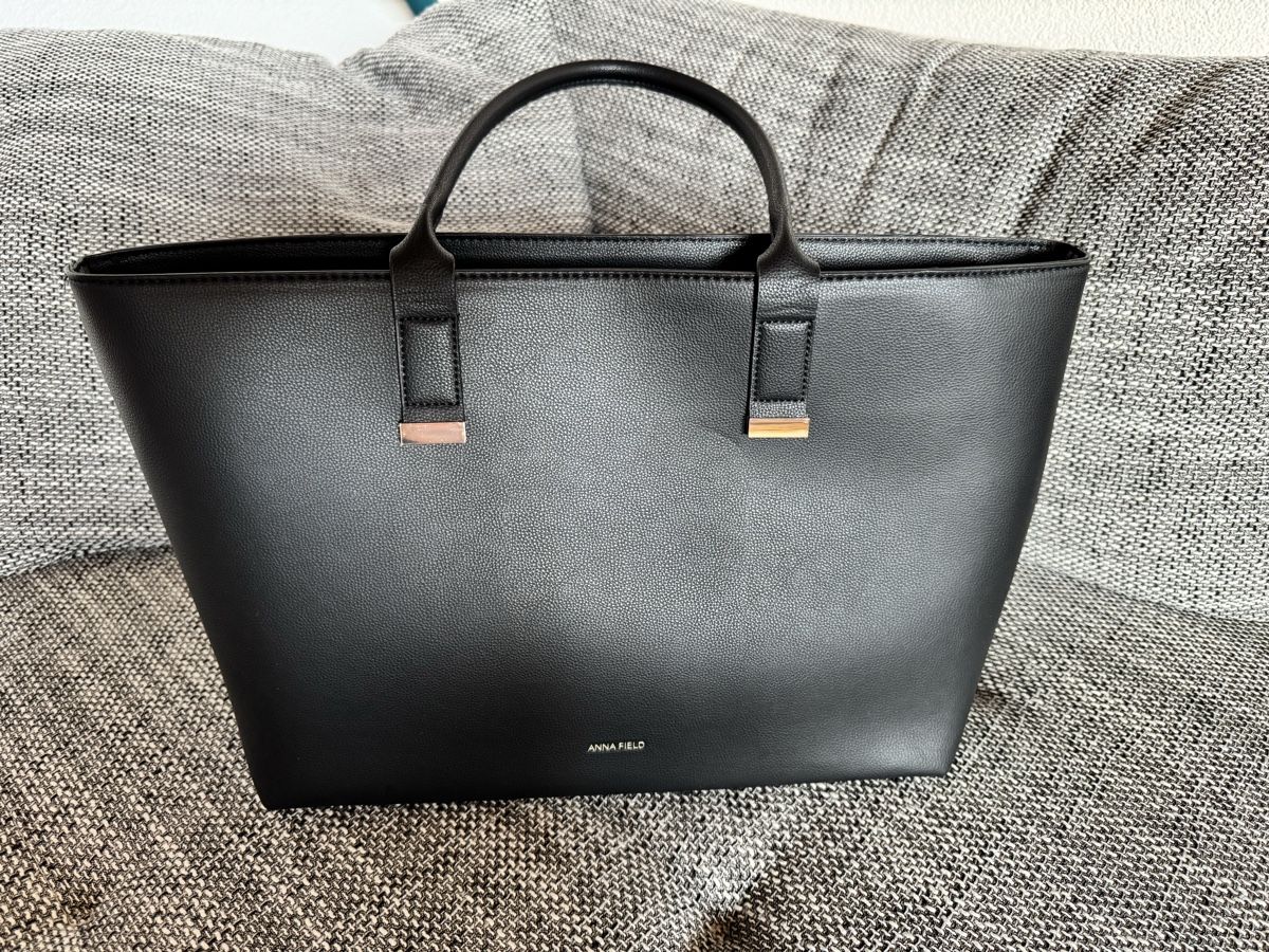 Anna Field Taschen für Damen: Anna Field Handtasche schwarz mit Notebook-Fach – Gebraucht aus Gommiswald von Aloha.Spirit