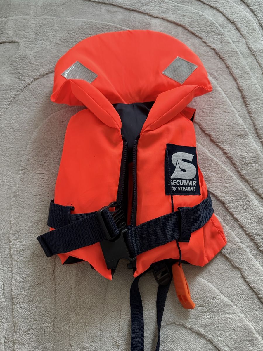 Giubbotti di salvataggio: Rettungsweste 10-15 kg  – Usato da Oberuzwil venduto da SaMa1986 2