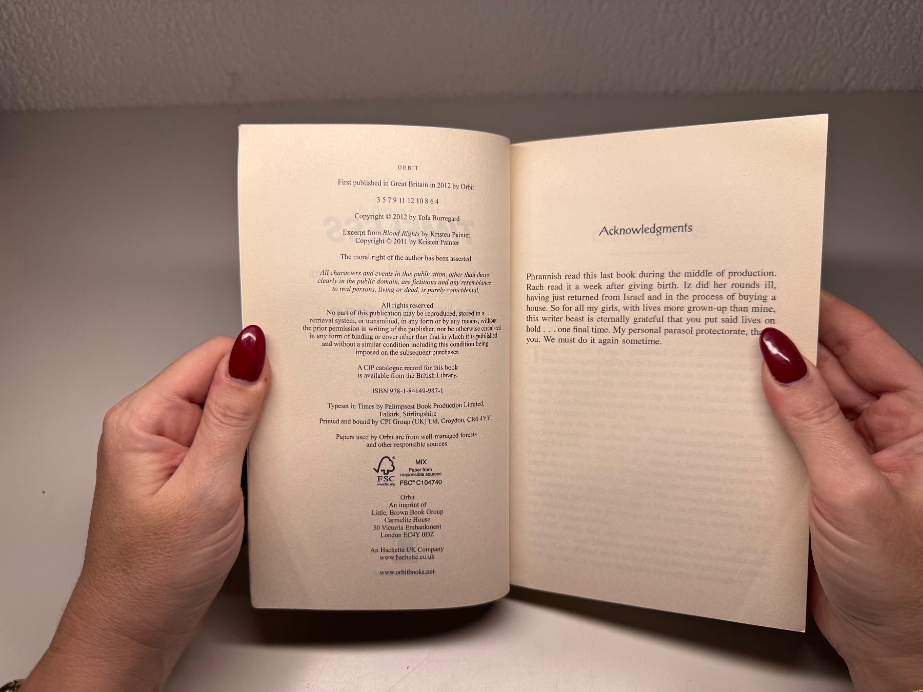 Libri: NOVEL: Gail Carriger, Timeless – Usato da Grosswangen venduto da English_books 2