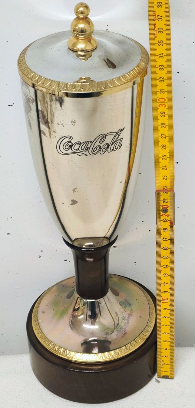 Sonstiges zum Sammeln & Seltenes: grosser Coca-Cola  Pokal – Gebraucht aus Pfäffikon ZH von Colacity 4