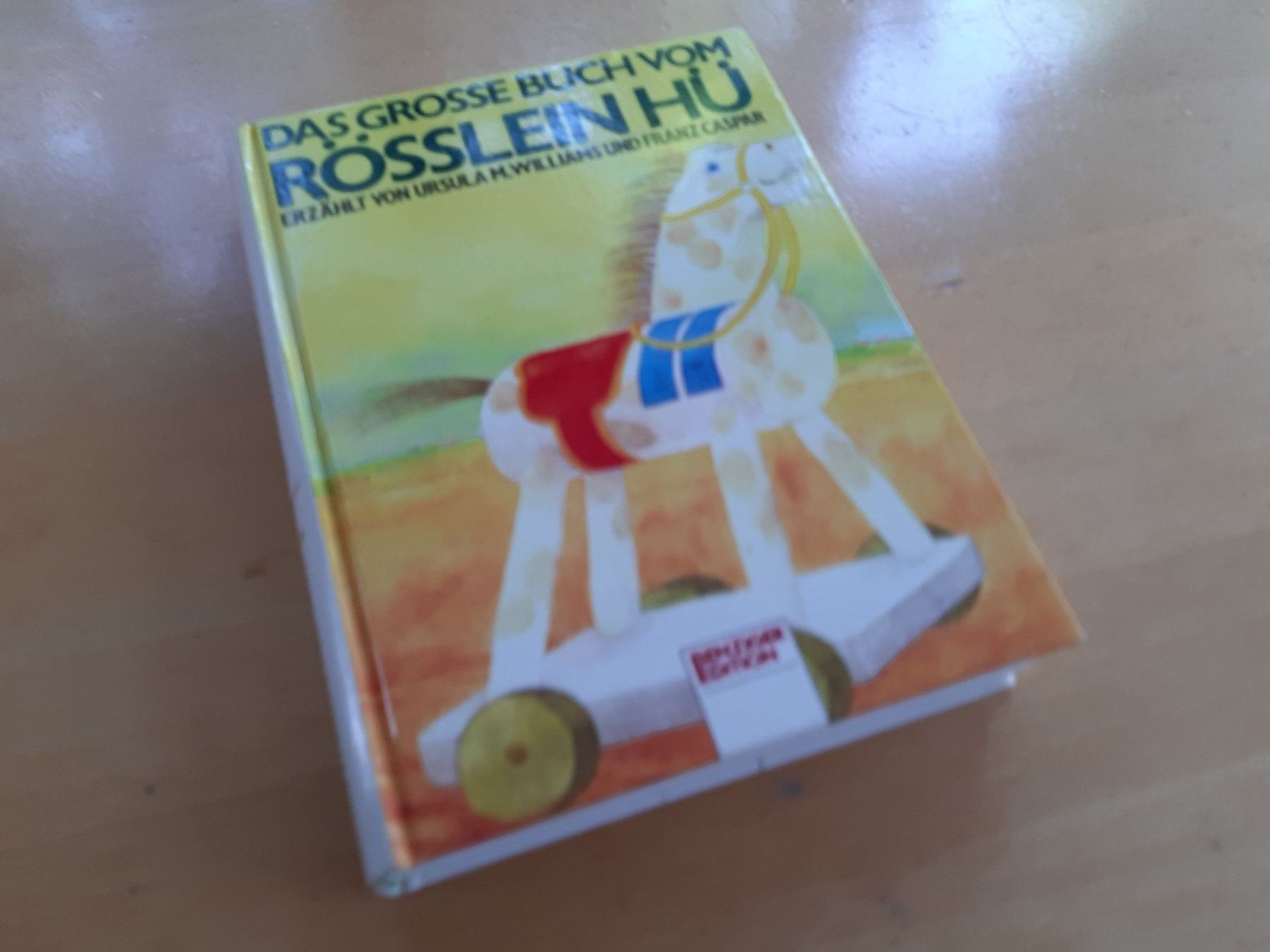Libri: Das grosse Buch vom Rösslein Hü , Benziger Edition – Usato da Rotkreuz venduto da nigal 2
