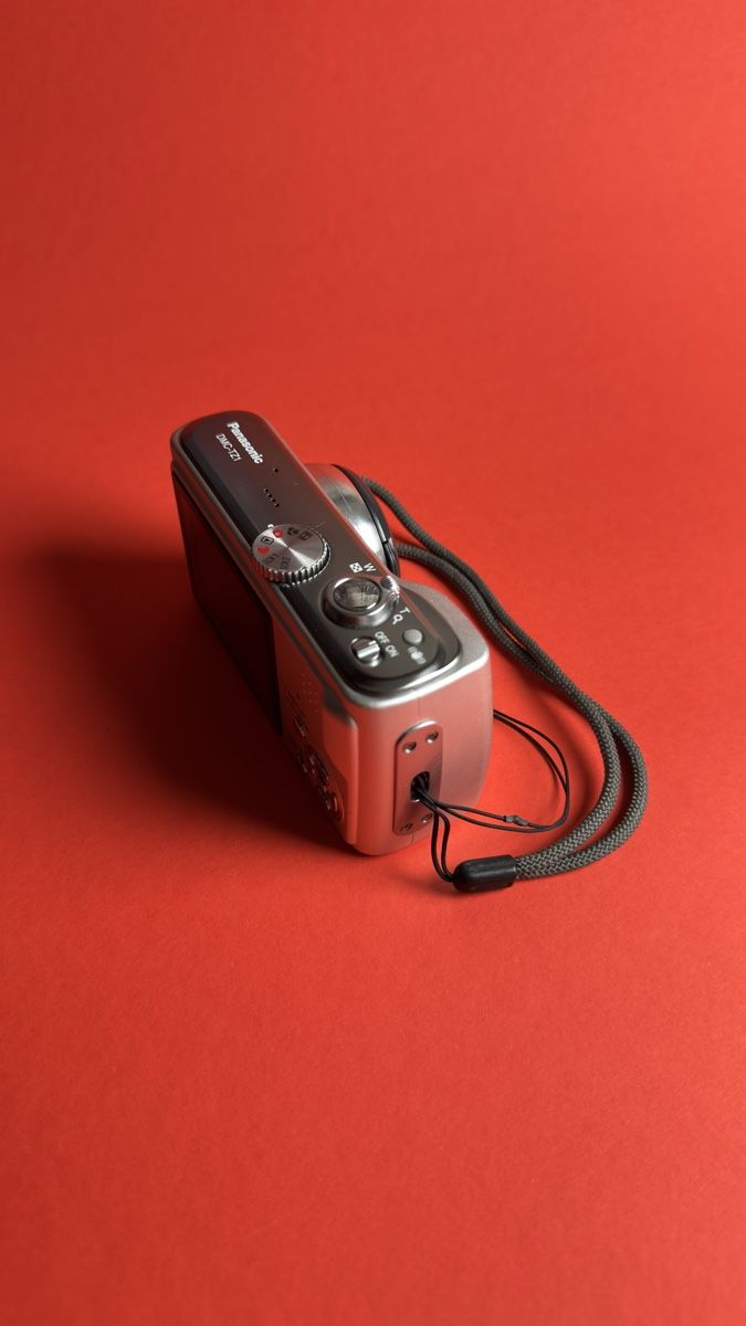 Panasonic Fotocamera: Kompaktkamera Panasonic Lumix DMC-TZ1 – Usato da Rümlang venduto da VlakhSV 2