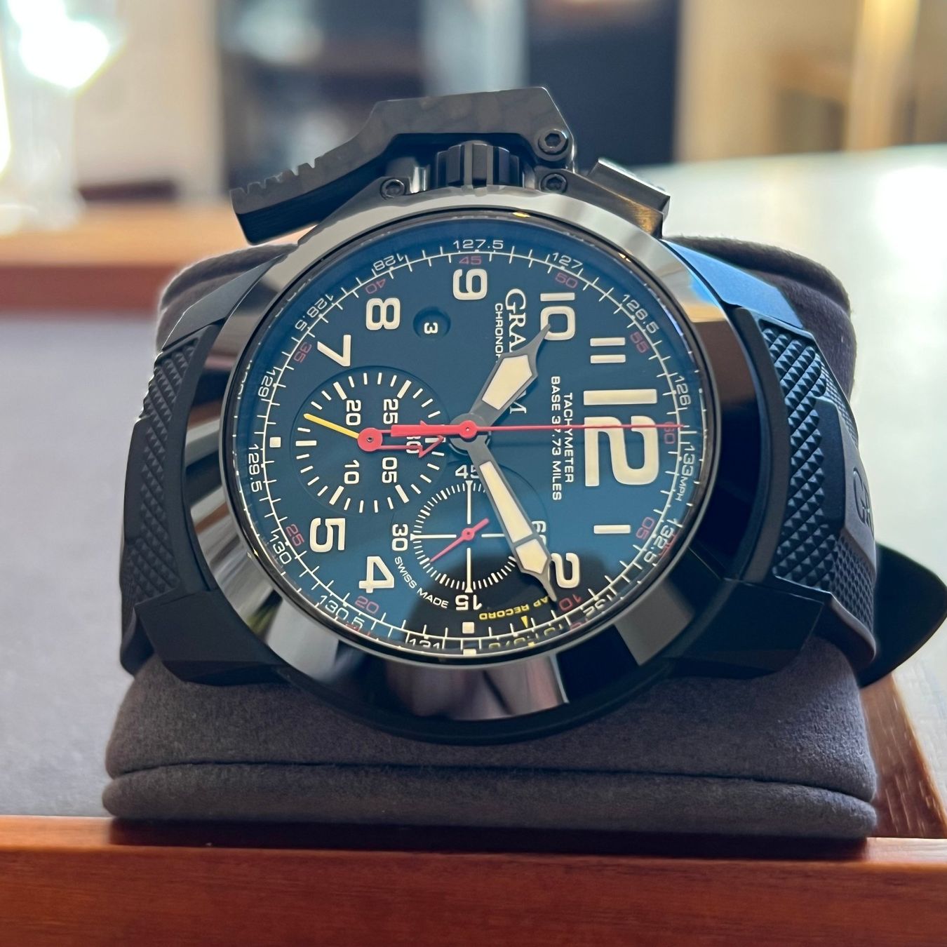 Graham Orologi: Graham Chronofighter Oversize Automatic IN-2CCBK-0 – Usato da Carouge GE venduto da Watchaser 6