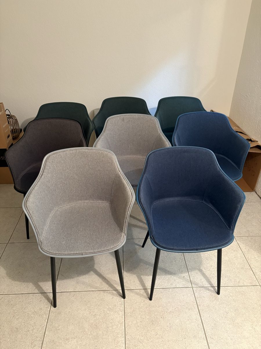 Pfister Sedie: Stuhl Set, 8 St., verscheide Farben – Usato da Alterswil FR venduto da Mourise11