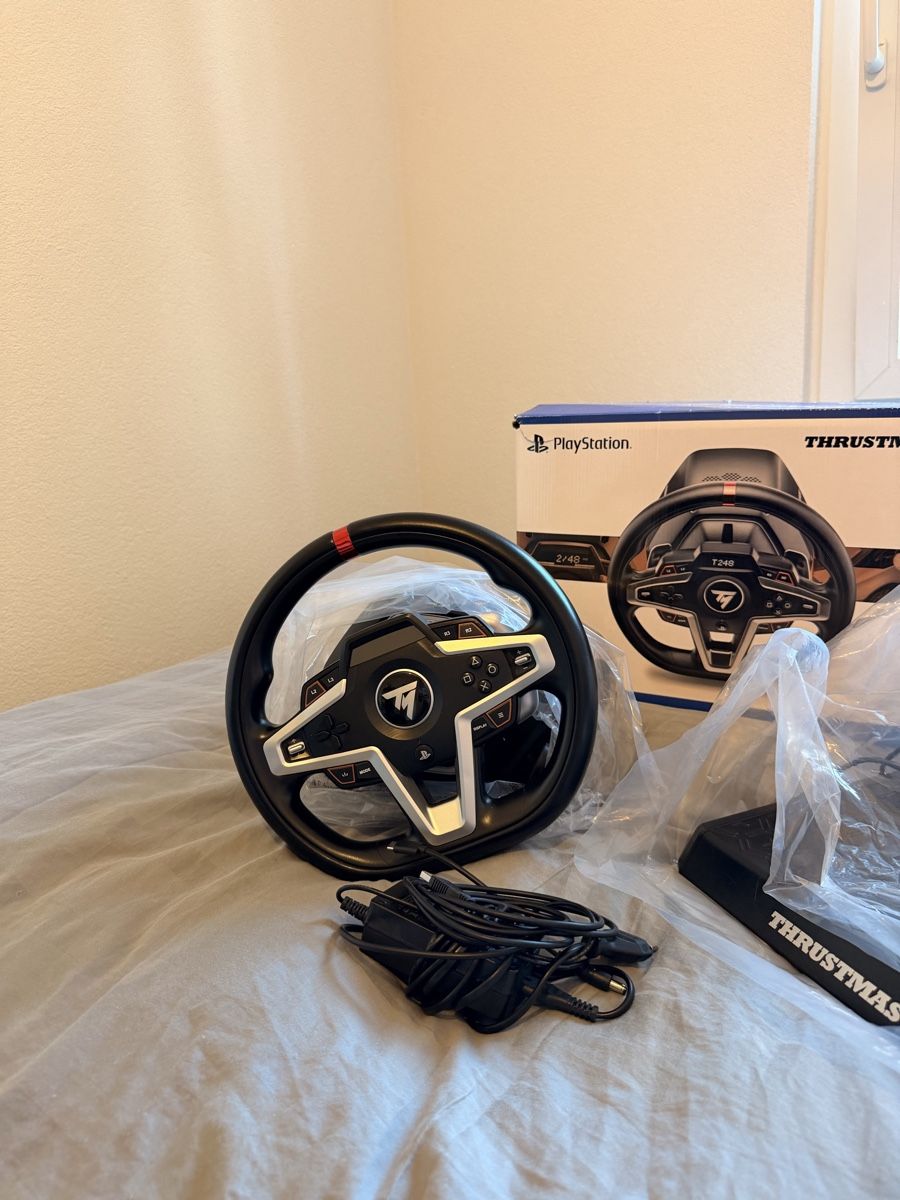 Spiele: Volant&pédalier Thrustmaster T248 PS4/PS5/PC – Neu (gemäss Beschreibung) aus Conches von Y31 1
