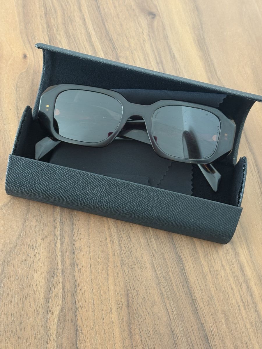 Prada Lunettes & Verres: Prada sunglassess – D'occasion à Nyon par My_wardrobe 5
