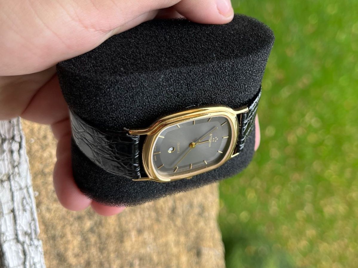 Eterna Orologi: Montre Eterna Quartz - NOS – Nuovo e nell'imballaggio originale da Erlach venduto da migdep985 1