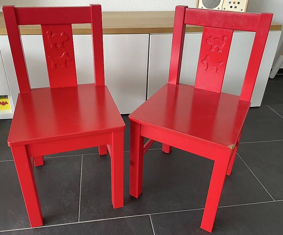 Ikea Tavoli: Kindertisch mit 2 Kinderstühlen Ikea Kritter – Usato da Gachnang venduto da ch.m 1