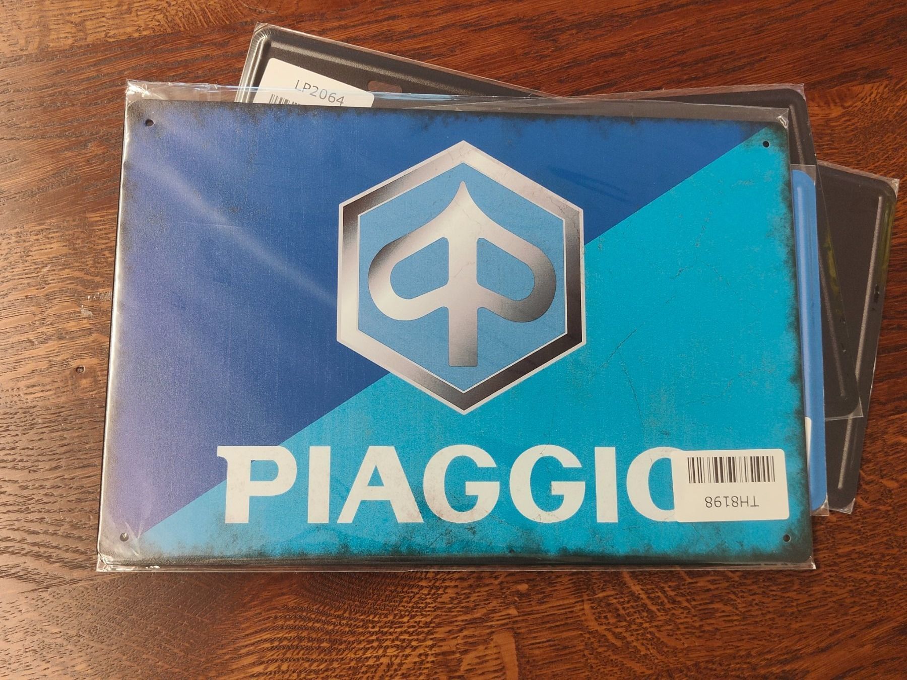 Schilder: Blechschild Piaggio – Neu und originalverpackt aus Wangen SZ von Charlie_Firpo