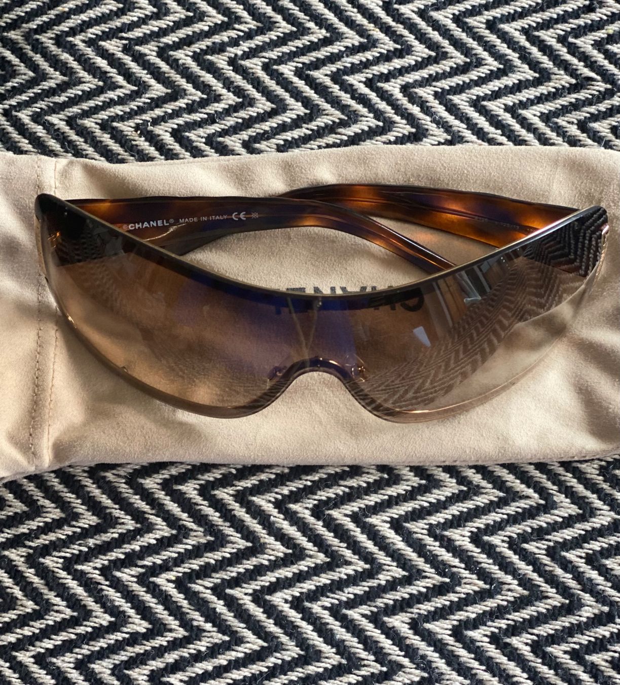 Occhiali & Lenti: Chanel Sonnenbrille – Usato da Uster venduto da Charis5 4