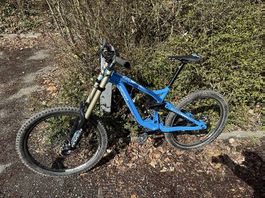 Commencal Supreme DH Racing V3.5