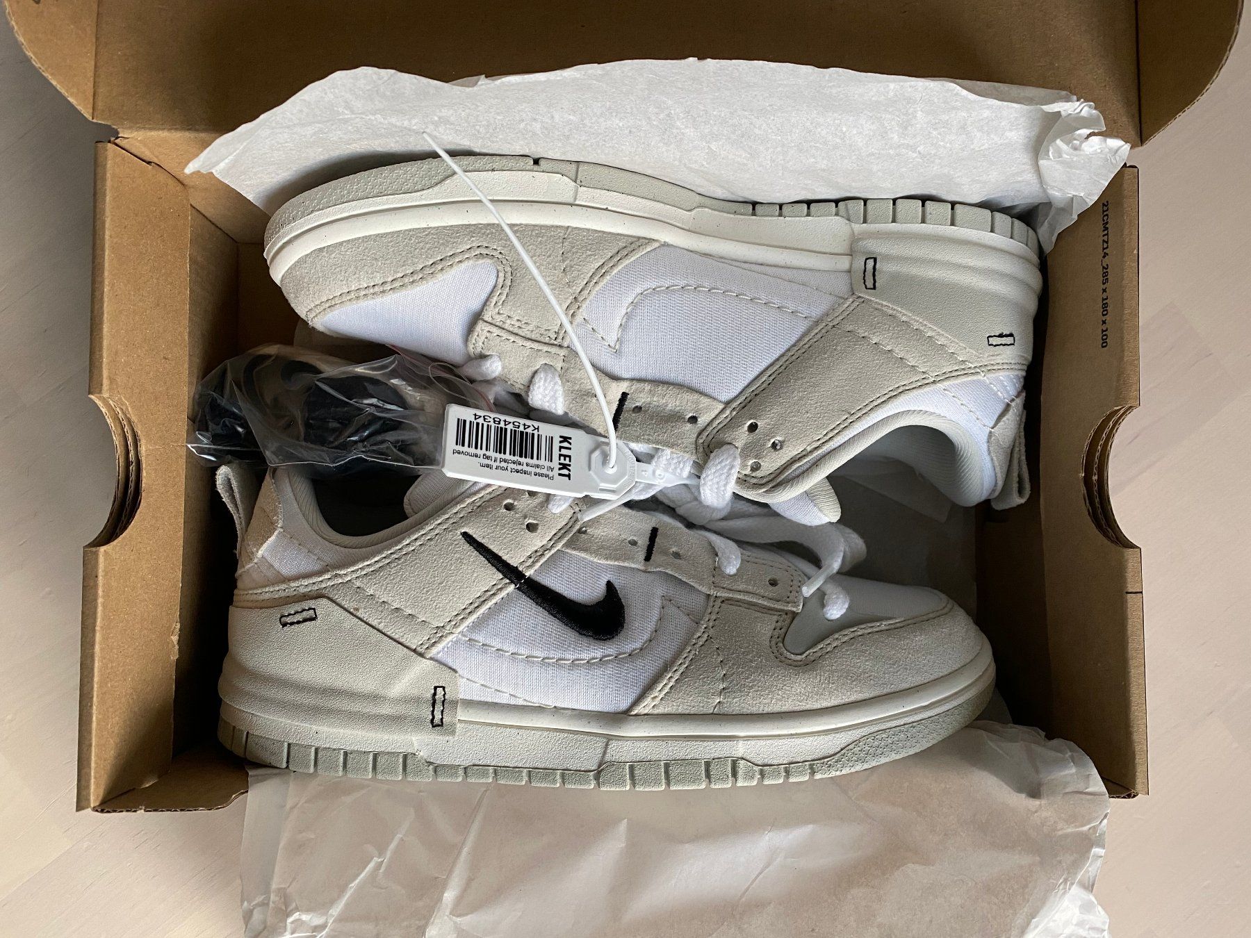 Nike Herrenschuhe: Nike Dunk Low Disrupt 2 EUR 37.5 white/beige – Neu und originalverpackt aus Bern von Evo99 1