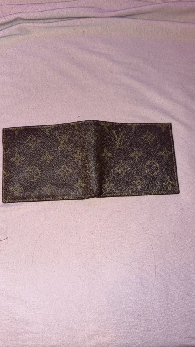 Louis Vuitton Portafogli: Portefeuille Louis Vuitton – Usato da Bulle venduto da Laetitia84 1