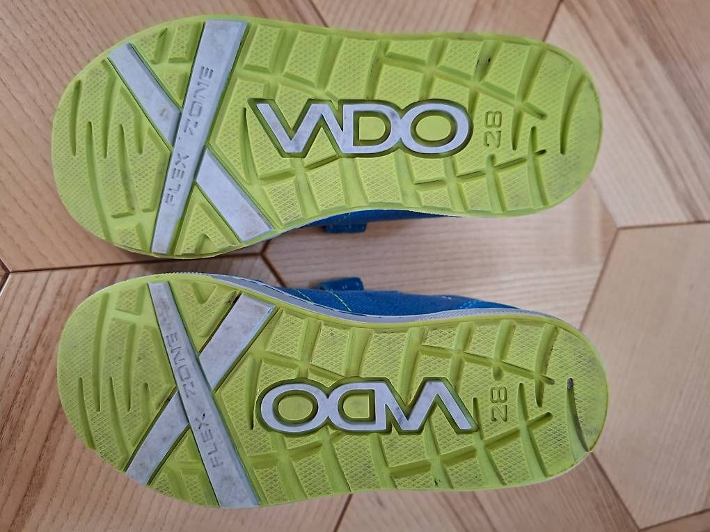 Scarpe per ragazzi: Schuhe / Sneaker Gr 28 – Usato da St.Gallen venduto da elv_sl5m 2