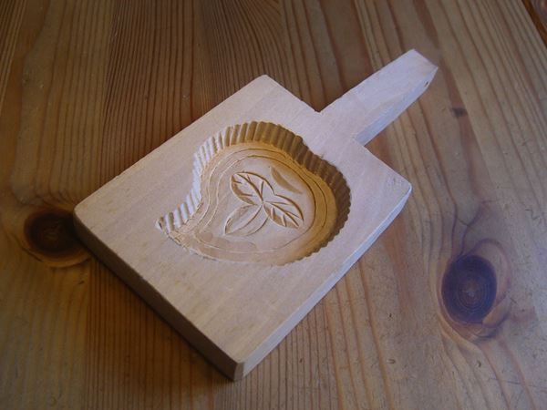Articoli in legno: schönes,handgeschnitztes Model /Hartholz – Usato da Winterthur venduto da Gaia 1