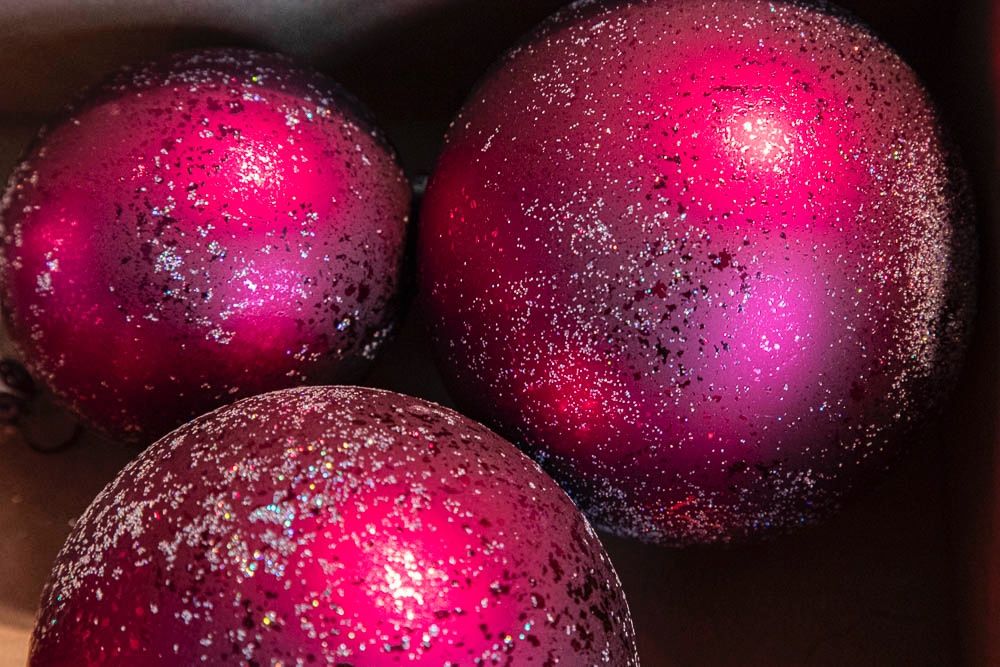 Bordeaux mundgeblasene Christbaumkugeln aus Glas Kaufen auf Ricardo