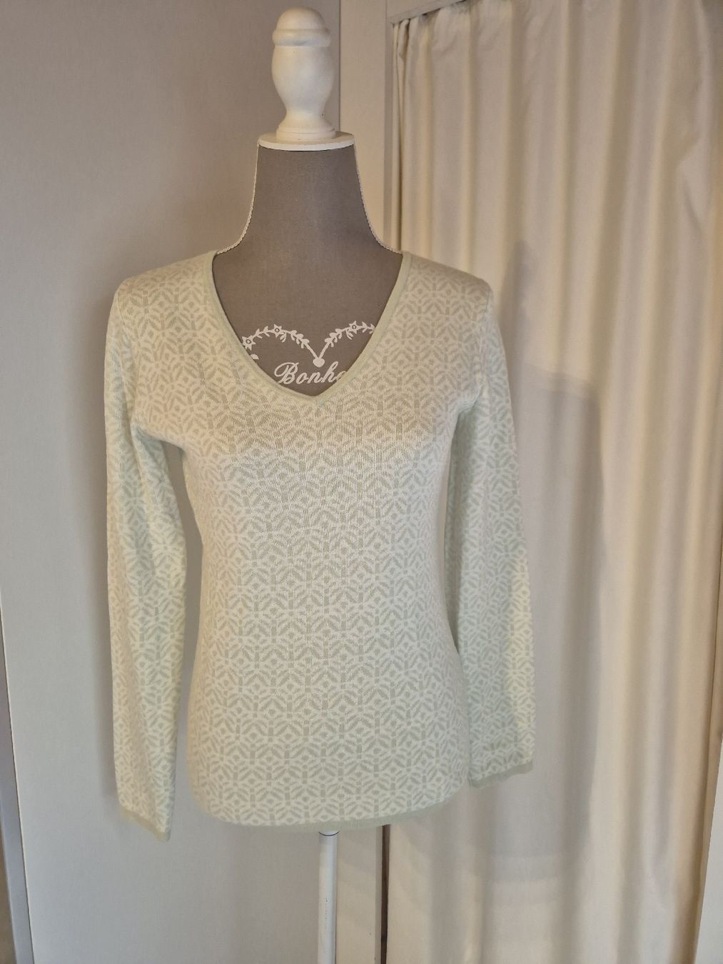 Maglioni & Felpe: Damen Pullover Maxa hellgrün Muster V-Ausschnitt gut – Usato da Zürich venduto da Drago670