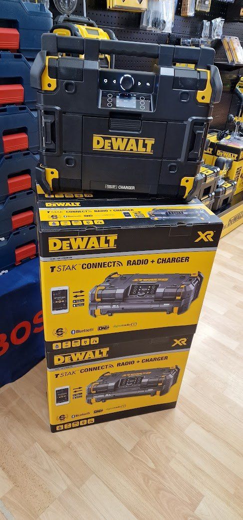 Dewalt Radio: Dewalt DAB+ Baustellenradio DWST1-81078 – Nuovo e nell'imballaggio originale da Koppigen venduto da Bracher_Mail-House 1