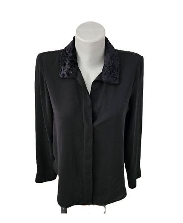 neuw. Bluse ZARA schwarz Gr. S mit Plüsch-Kragen