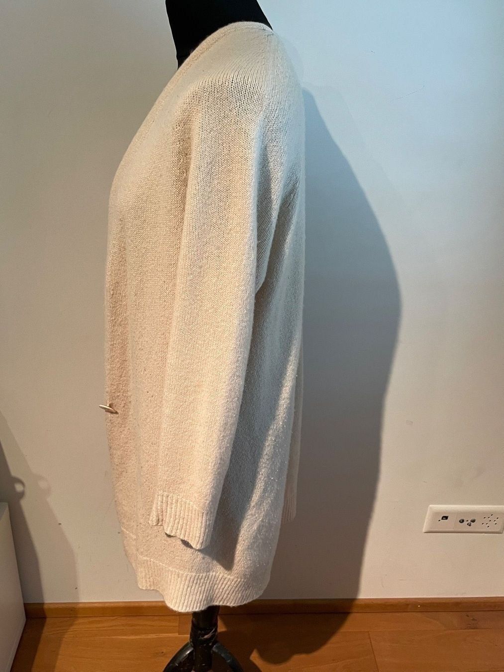 The Row Giacche: The Row Strickjacke aus Kaschmir Seide – Usato da Basel venduto da Kalleskaviar